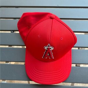 Team MLB angels hat
